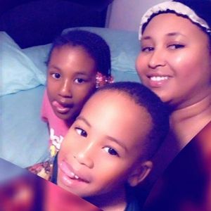 Meet your Posher, Dennis